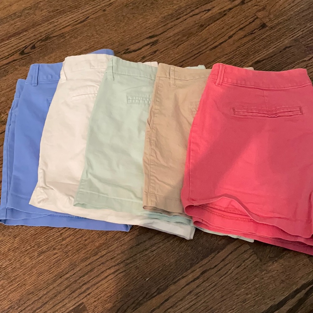 Lot of 5 pairs of Old Navy shorts